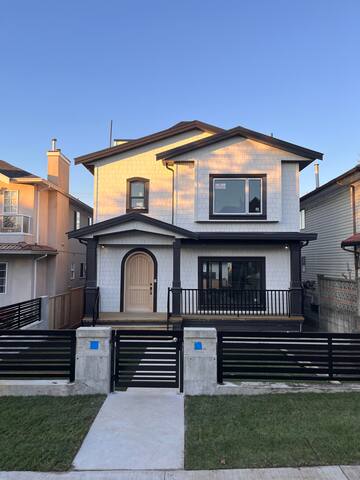 Cozy yet spacious Family Home gallery image 5