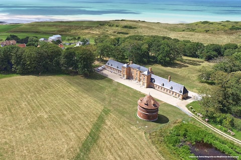 Luxury & Unique Seaside Castle with Modern Confort