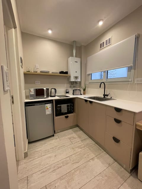 Top performing Airbnb: Varese Apart Suite in Mar Del Plata