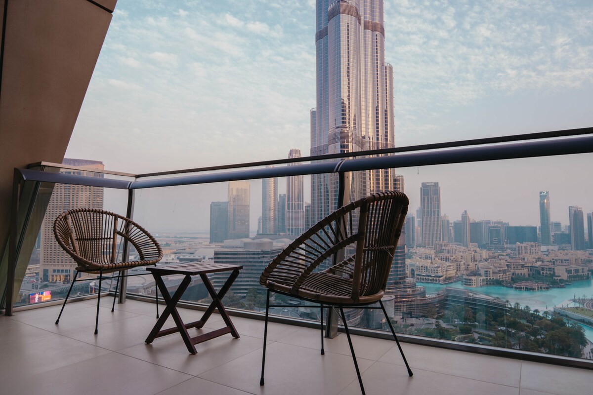 3 Bedroom Furnished Apartment with Burj Khalifa & Fountain View | Burj Vista 2
