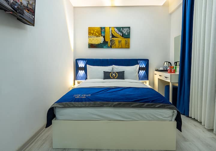 Superior Room 13 M2 In Taksim - Istanbul