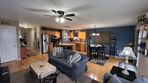Top performing Airbnb: Experience MT @ The 406 Hideout in Columbia Falls in Columbia Falls