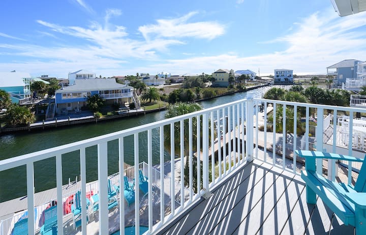 King Suite Balcony