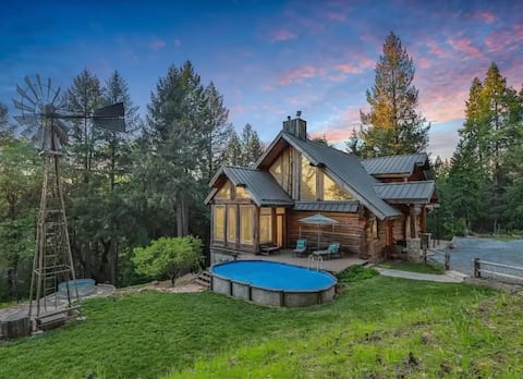 Lazy Bear Haven - Luxury Log Cabin Retreat