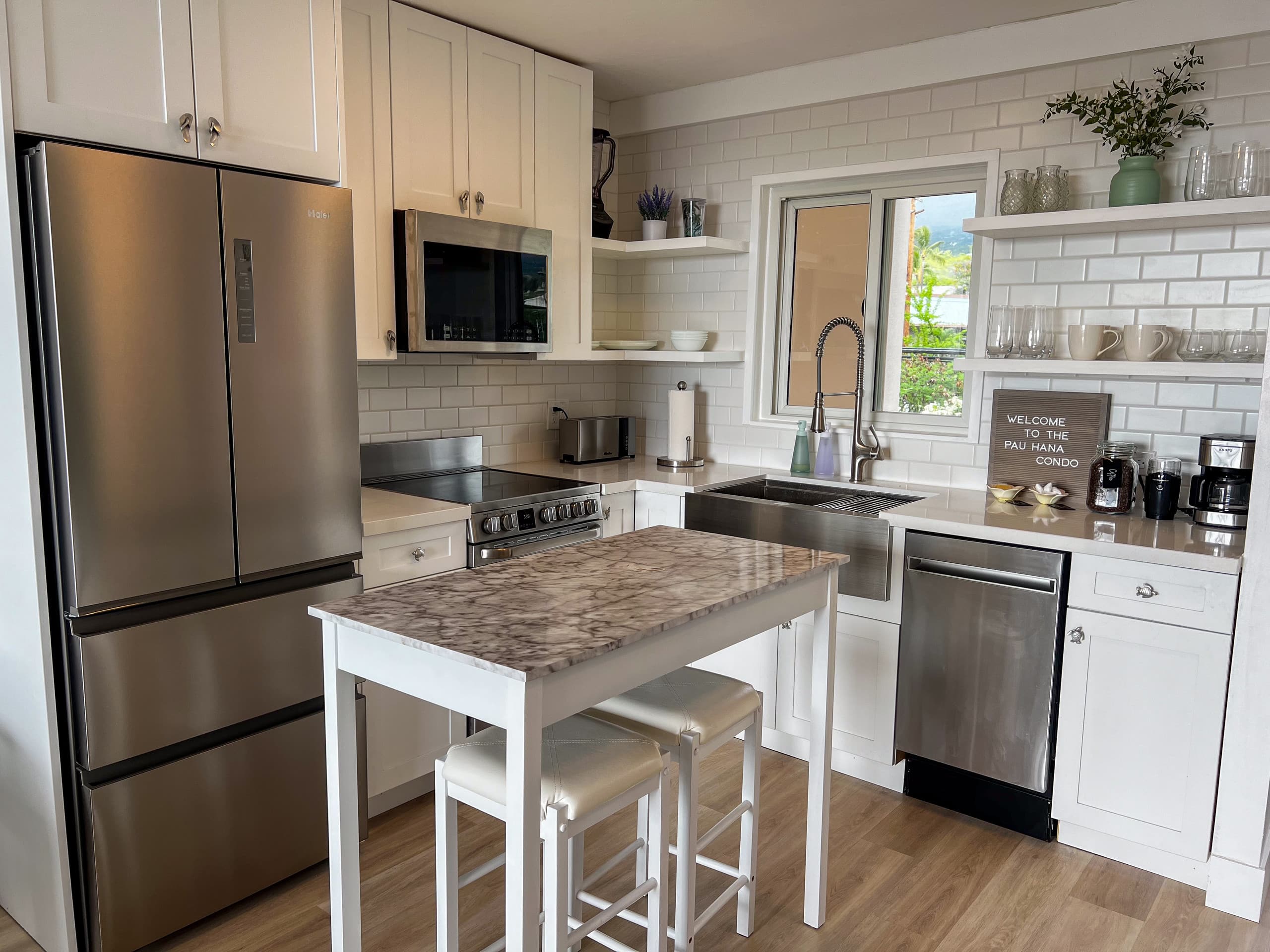 Condo in Kailua-Kona · ★4.95 · 1 bedroom · 1 bed · 1 bath - Image 4