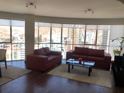 Beautiful Apartment in Calacoto - 3 Bedrooms