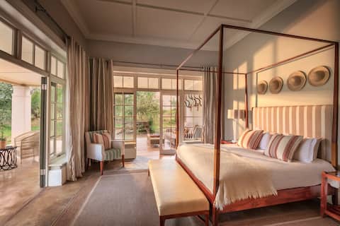 The Manor | Manor Suite