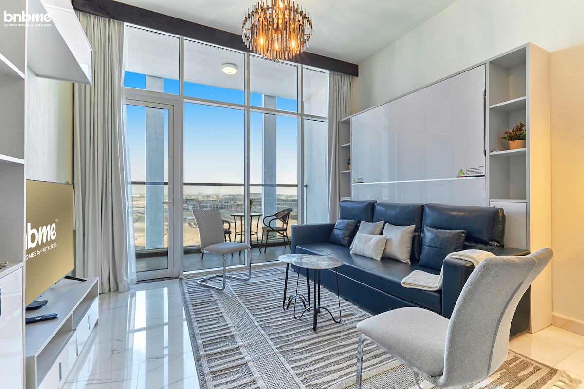 bnbme | Rooftop Pool in Business Bay's Hub