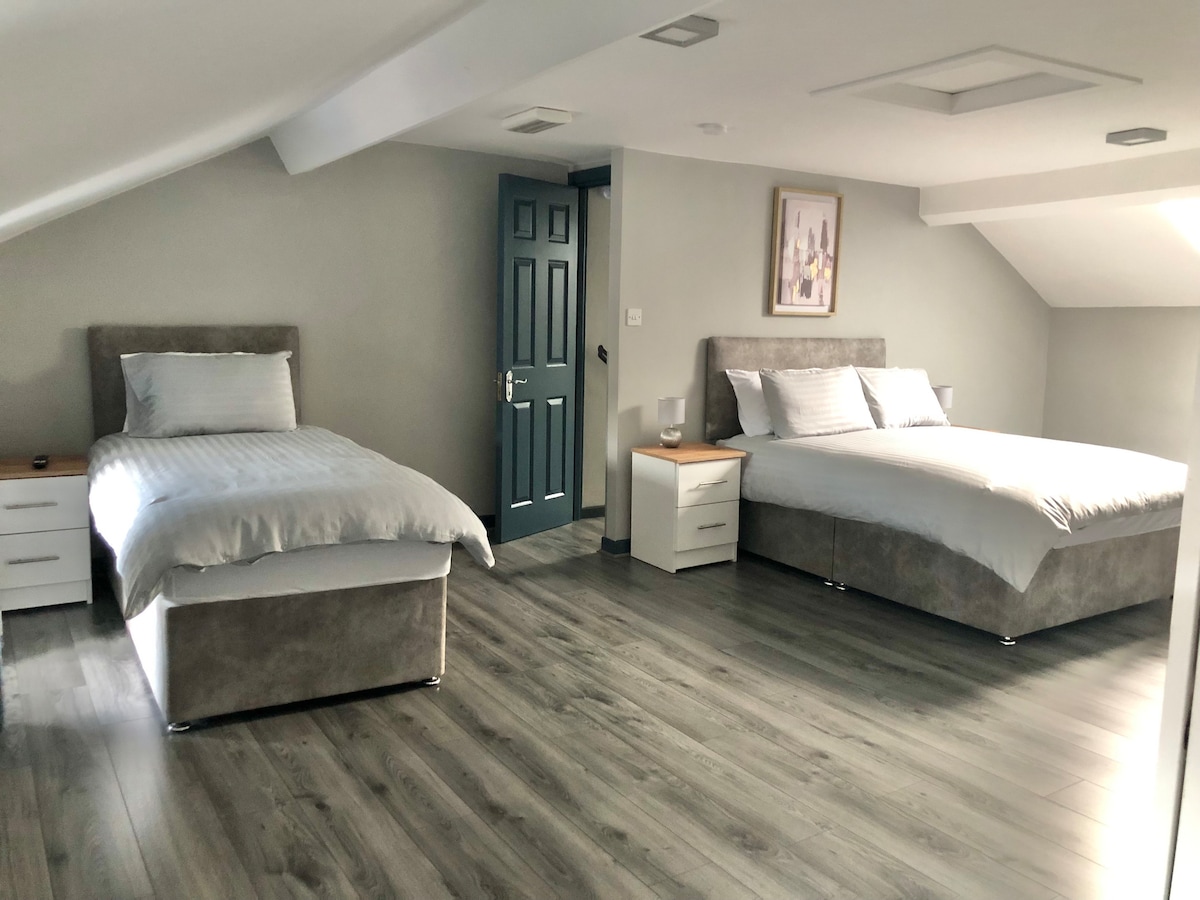 Gordon's Townhouse Apartments for Rent in County County