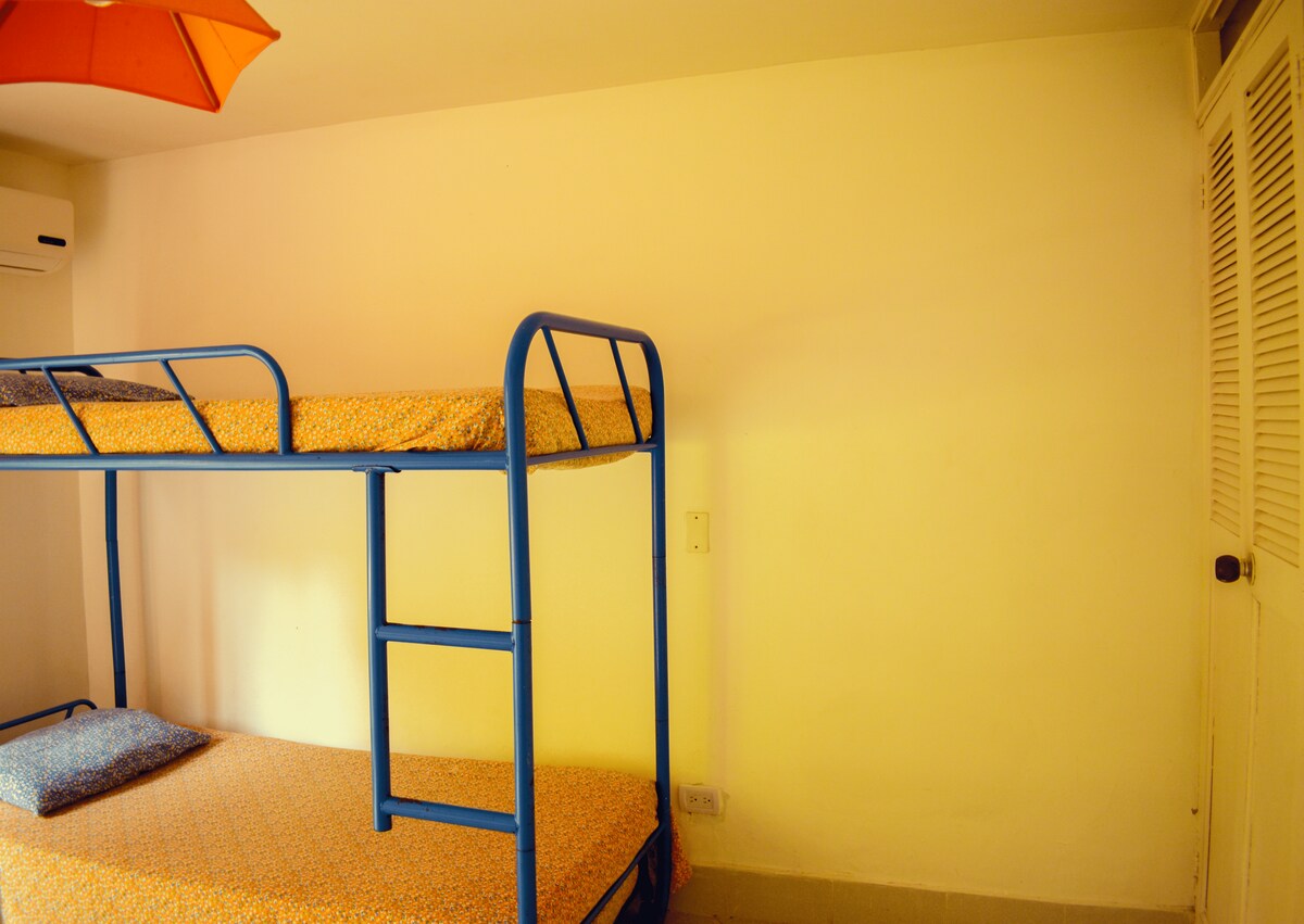 საძინებელი 4