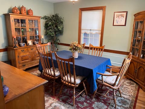 Charming Burlington, Mass. home