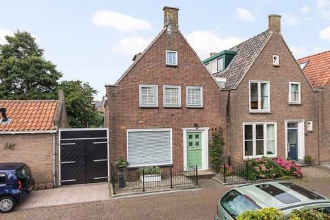 Renovated house in downtown Edam, 20 min Amsterdam
