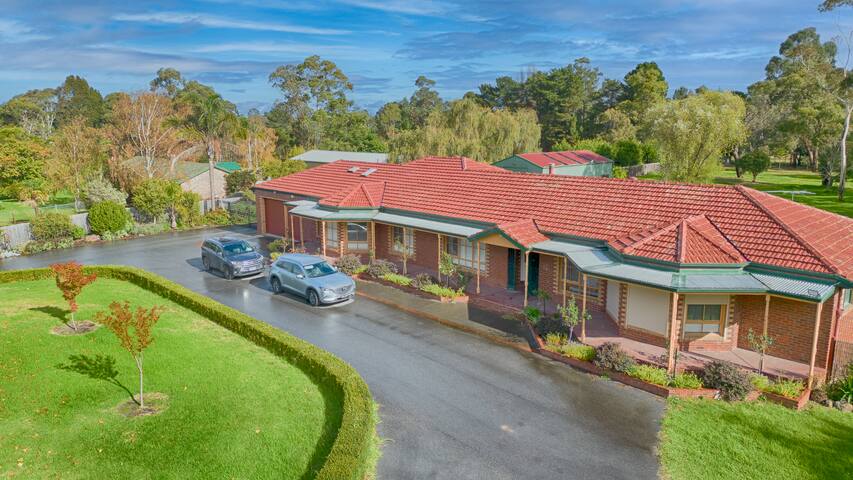 Tranquil Retreat:Nature’s Bliss gallery image 4