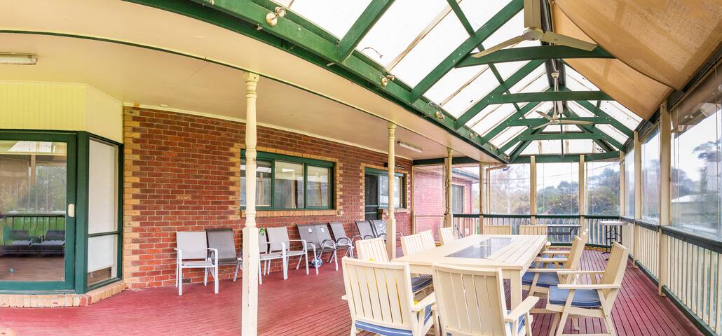 Tranquil Retreat:Nature’s Bliss gallery image 3