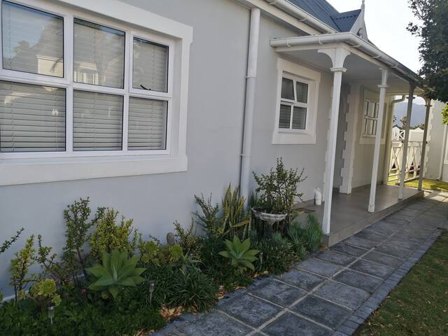 The Golf House – Security Estate gallery image 5