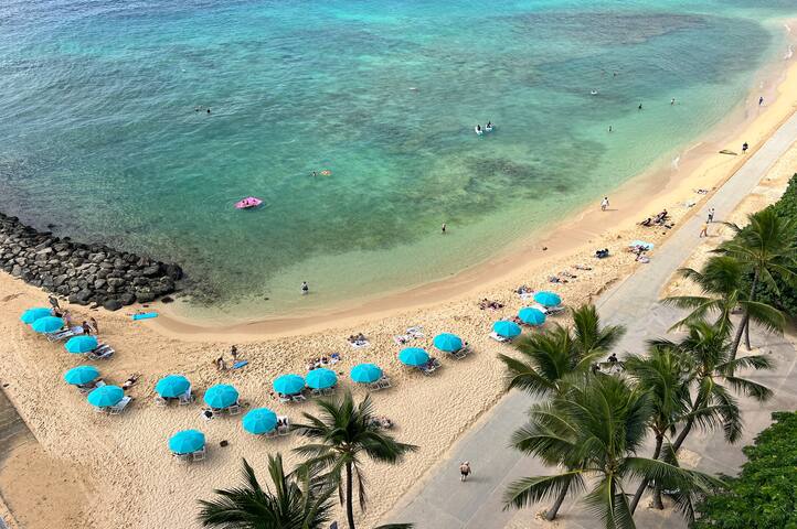 Beachfront Ocean View Condo at Waikiki Shore #1102 gallery image 5