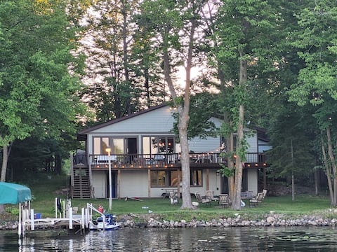 Lake house get away. Relax!