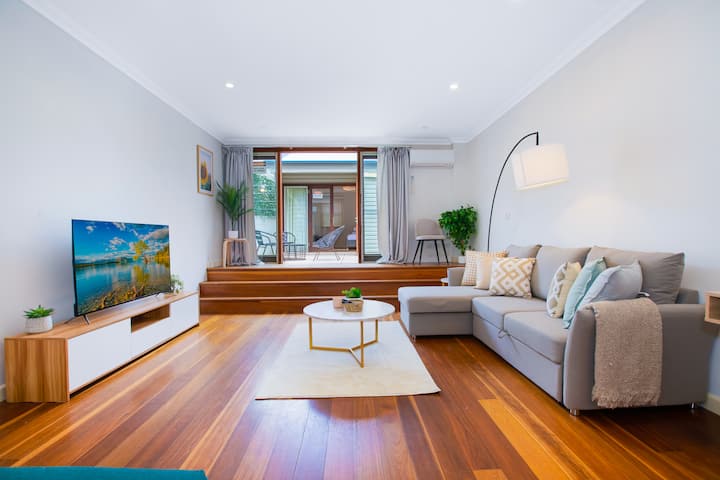 Ultimo Escape | Walk To City |Best Sydney Location - Sydney
