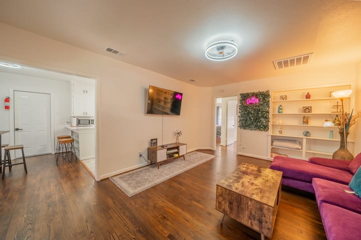The Trap House On Ross King Beds Lower Greenville - Dallas, TX