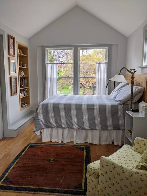 In-town, cozy cottage.