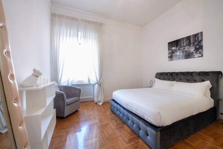 Vatican Luxury Apartment Lucrezio Caro