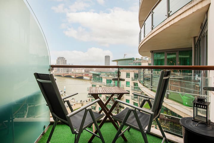 Big flat close to Big Ben