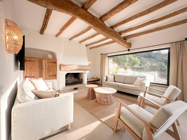 Villa Azure – ZAZU Villas gallery image 2