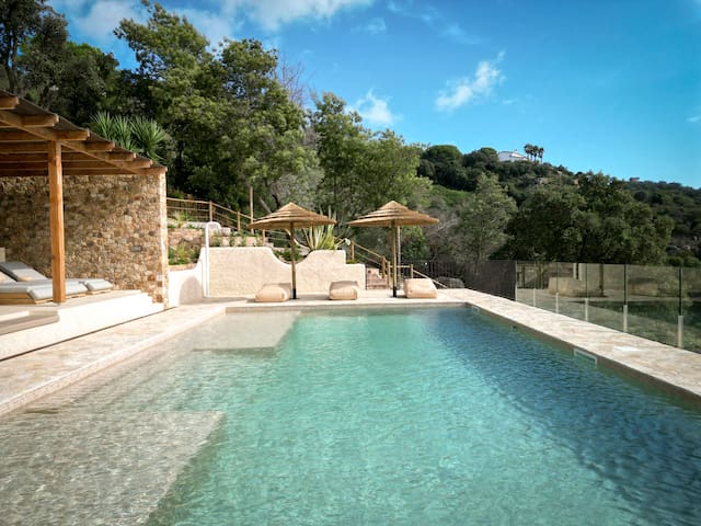 Villa Azure – ZAZU Villas