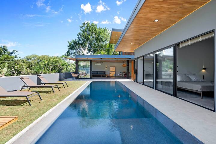 Two Adjoining Modern Villas each with private pool