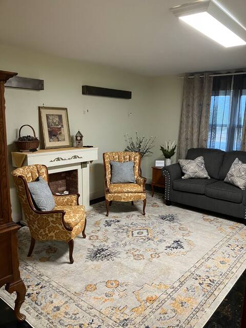 Prairie Rose Inn Rm #6 *Valley*