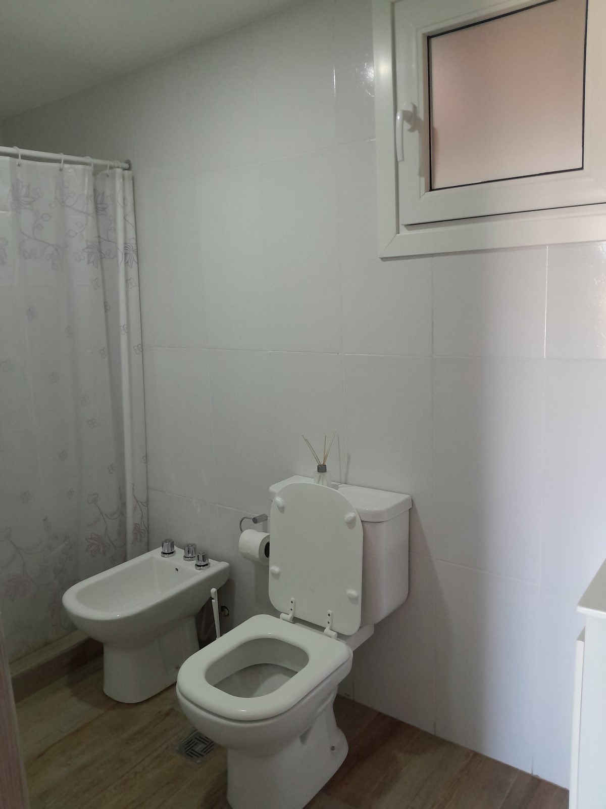 Top Airbnb: Kolibri Studio Apartment in Dina Huapi