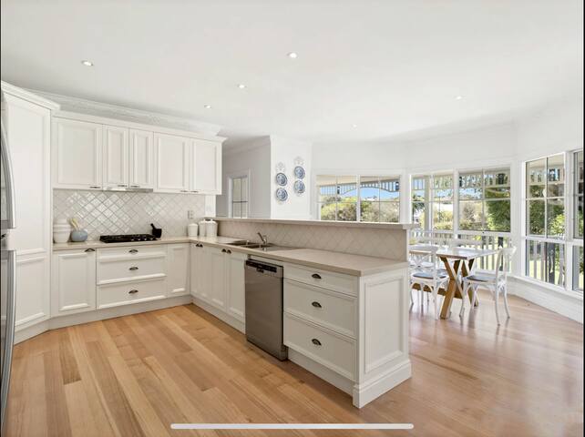 Peaceful Location (Tuckey Track) gallery image 2