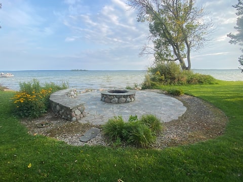 Log home on Big Manistique Lake, McMillan, MI
