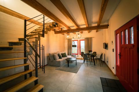Top Airbnb: Comfortable, charming, apartment by the sea VI in Gmina Ustka
