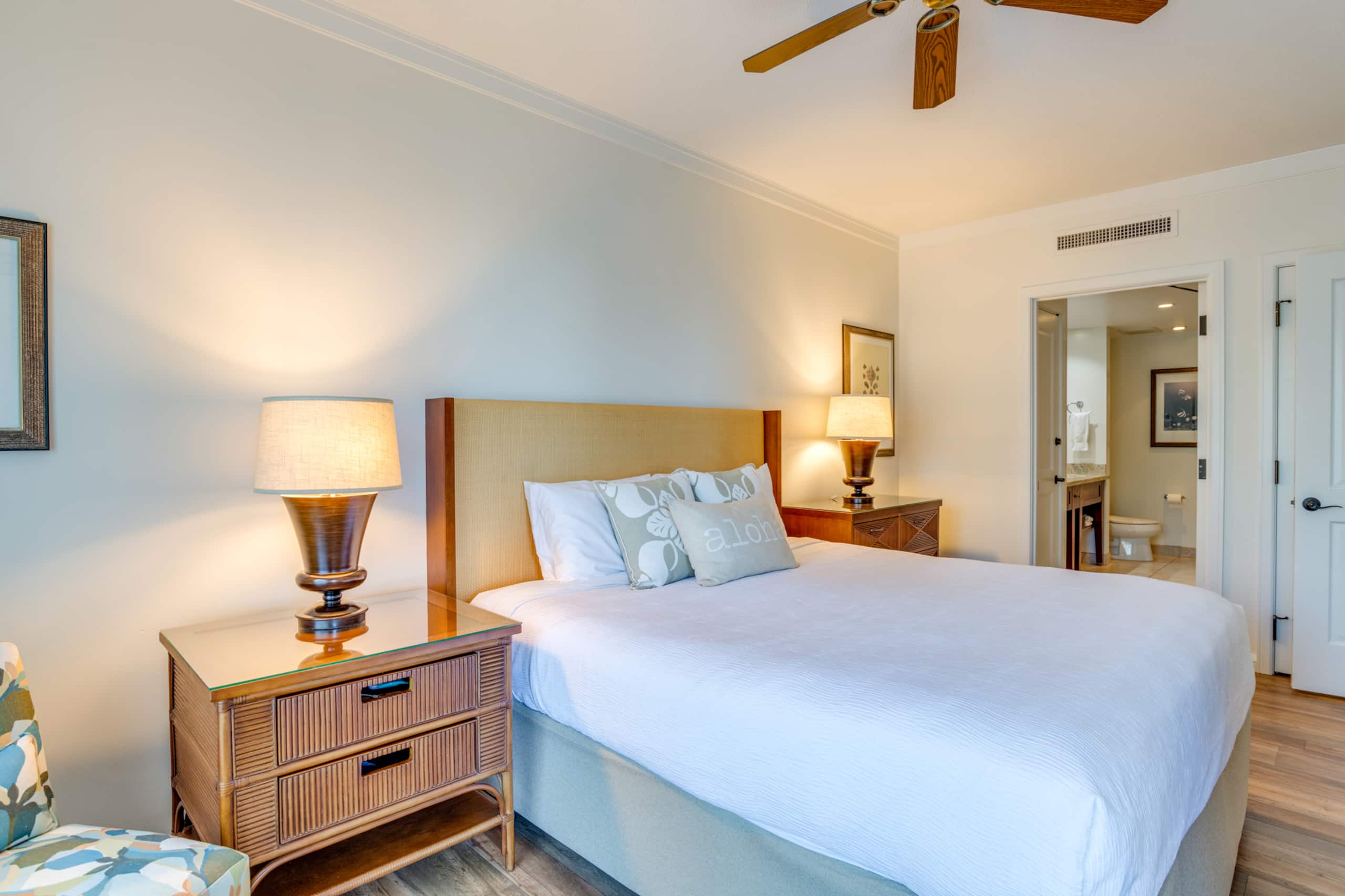 Condo in Lahaina · ★5.0 · 1 bedroom · 2 beds · 1 bath - Image 16