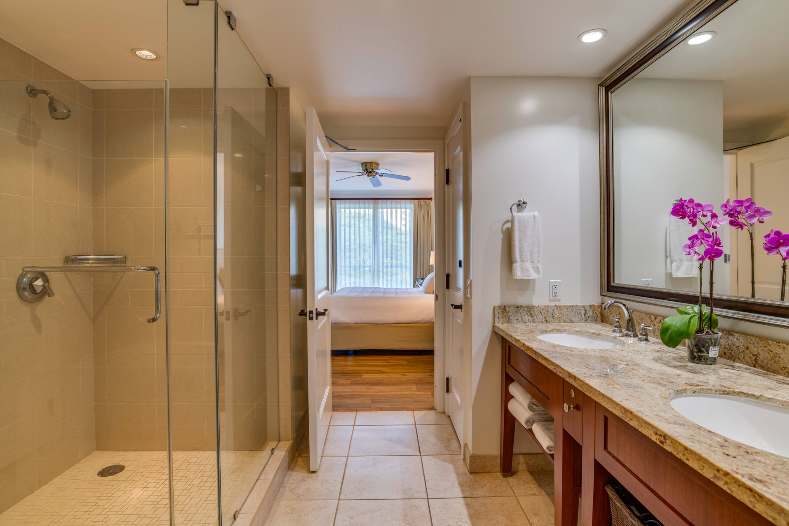 Condo in Lahaina · ★5.0 · 1 bedroom · 2 beds · 1 bath - Image 24