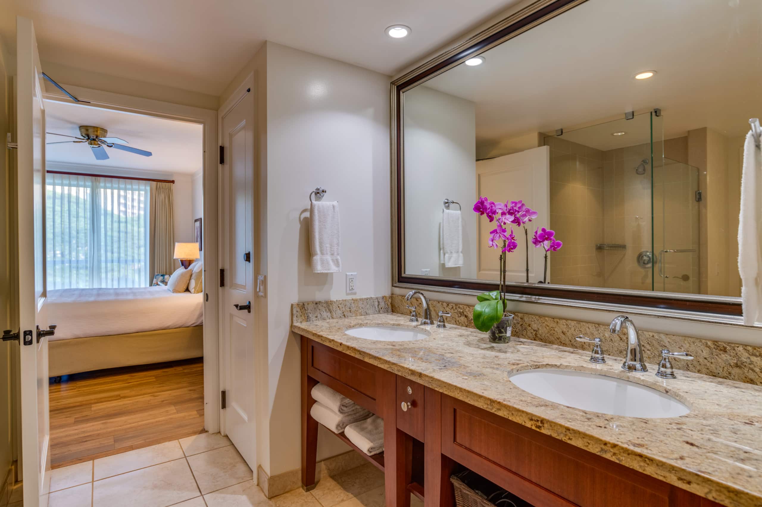 Condo in Lahaina · ★5.0 · 1 bedroom · 2 beds · 1 bath - Image 25