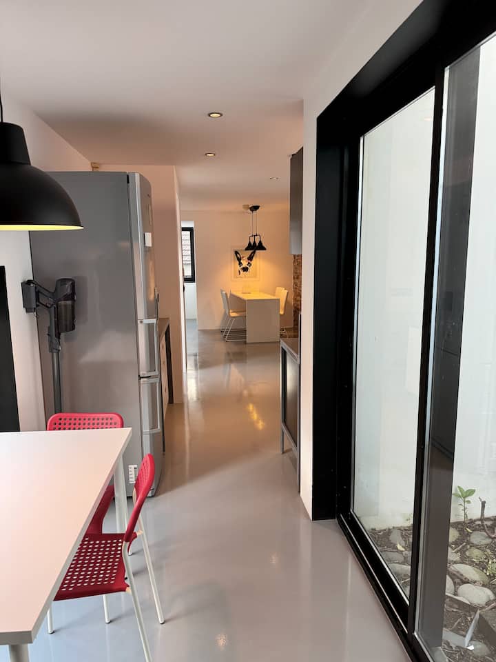 Sea Breeze Boutique House — sala de estar