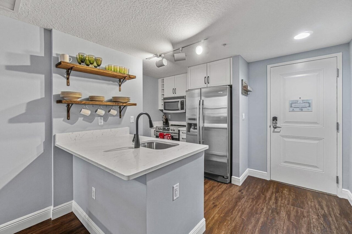 Full kitchen image 2