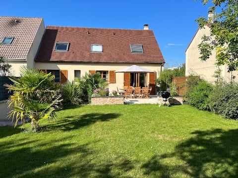 Beautiful house 142 m2 cozy for Olympic Games 2024