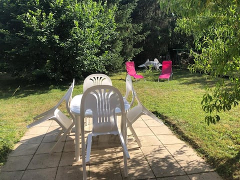 Brick & Wood, Lake Der