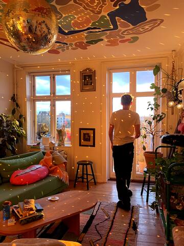 Amazing apartment w. view gallery image 3