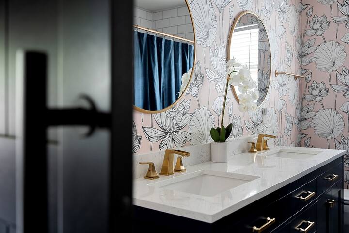 SMU Highland University Park w/Heated Pool No.4910 gallery image 4