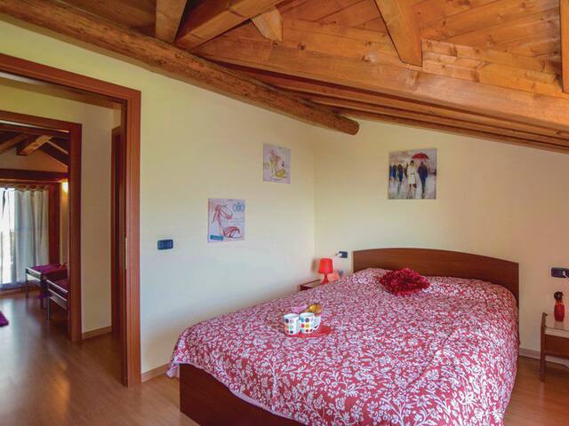 Soffio Rugiada – spacious terrace with Lake view gallery image 3