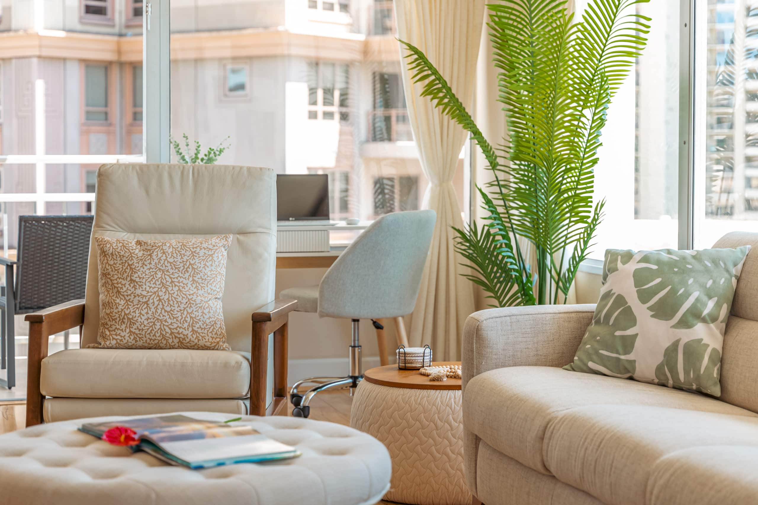 Condo in Honolulu · ★4.88 · 2 bedrooms · 4 beds · 2 private baths - Image 13