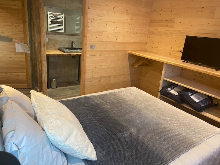 საძინებელი 2