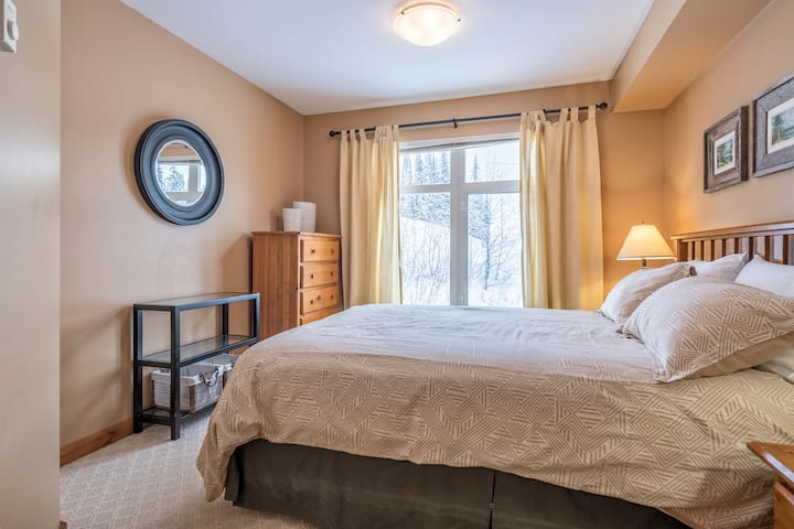 Dormitorio 2, cama tamaño queen 