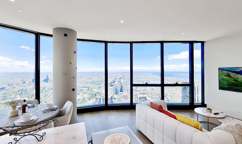 84 Floor/Splendid View/free car park/3B/Crown gallery image 2