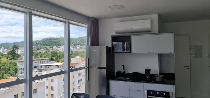 Studio Tipo 2 - Andar Alto - Florianópolis