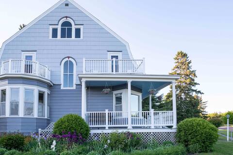Hale House, Historic Gem